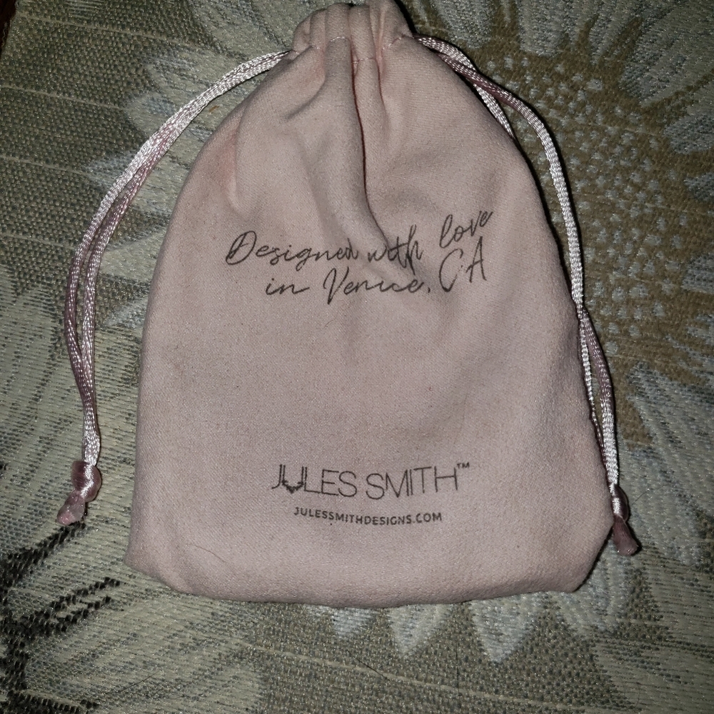 Jules Smith Timeless Essentials Set - image 2